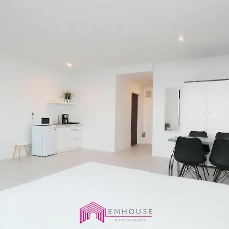 Apartament Portowa *
